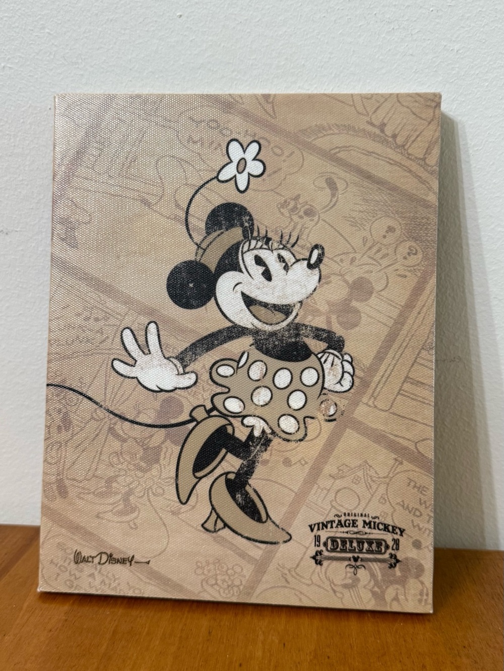 Disney Minnie Mouse Vintage Deluxe Artissimo Canvas Wall Art 6.5 x 8.5